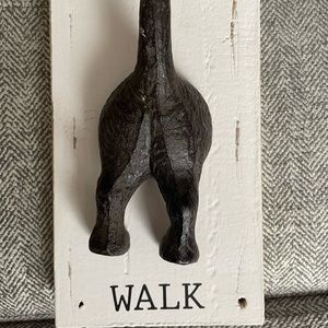 MudPie dog leash hook